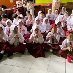 Mahasiswa KKN UIN Walisongo Sosialisasi Cuci Tangan dan Sikat Gigi di SD Negeri 4 Kedungboto