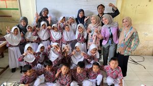 Mahasiswa KKN UIN Walisongo Posko 27 Sosialisasikan PHBS di SDN 1 Gonoharjo dalam Rangka Hari Kesehatan Nasional
