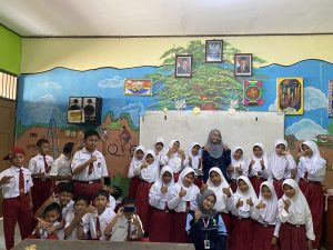 Mahasiswa KKN UIN Walisongo Gelar Sosialisasi Cyber Bullying di SDN 1 Trayu
