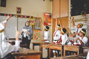 Resmi! Tunjangan Profesi Guru November 2025 Mulai Dicairkan, Berikut Cara Cek InfoGTK agar Dana Tidak Nyasar