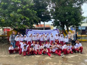 Tumbuhkan Empati Sejak Dini, KKN UIN Walisongo Edukasi Siswa SDN 1 Meteseh tentang Bahaya Bullying