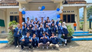 Semarak Hari Guru di SDN Banjarejo, KKN UIN Walisongo Ajak Siswa Rayakan Apresiasi untuk Pahlawan Tanpa Tanda Jasa