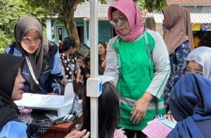 Mahasiswa KKN UIN Walisongo Semarang Dukung Posyandu Klesem sebagai Ujung Tombak Pelayanan Kesehatan Balita dan Lansia