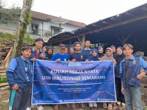 Level Up UMKM Pagertoyo! Digitalisasi Bersama KKN UIN Walisongo Hadirkan Konten dan QRIS