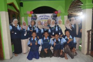 Menutup Pengabdian, Membuka Kenangan: Malam Doa Bersama dan Perpisahan KKN Reguler 85 Posko 01 Desa Cening