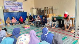 Sosialisasi pengenalan teknologi pemasaran digital yang digelar oleh Mahasiswa KKN UPGRIS Kelompok 26 di Balai Pertemuan RW 07 Kelurahan Palebon (18/1/2025).