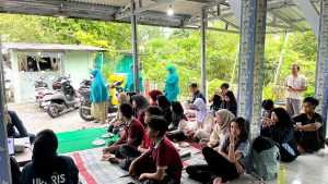 Mahasiswa KKN UPGRIS Gelar Sosialisasi Etika Media Sosial bagi Remaja RW 08 Kelurahan Gemah