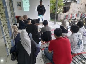 Peduli Kesehatan Mental, Mahasiswa KKN UPGRIS Gelar Sosialisasi ‘Mindset’ bagi Remaja Kelurahan Gemah
