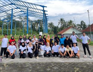 Mahasiswa KKN UPGRIS Gelar Senam Bersama untuk Tingkatkan Kesadaran Hidup Sehat di Desa Gogik