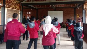 Pendampingan Wisata di Dusun Lerep oleh Mahasiswa KKN Universitas PGRI Semarang