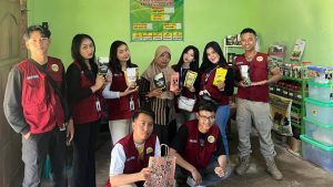 Koordinasi Mahasiswa KKN Universitas PGRI Semarang dengan Pelaku UMKM Kopi Khas Dusun Indrokilo Desa Lerep