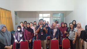 Mahasiswa KKN UPGRIS Kelompok 28 Kalicari Dukung Program Mercy Corps–DBS Foundation Literasi Digital