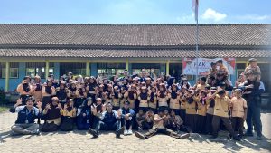 Belajar Bahasa Jepang hingga Daur Ulang Sampah: KKNT Karangsari Hadirkan Edukasi Kreatif di SDN 3 Karangsari