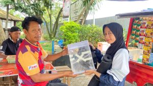 Mahasiswa KKN-T UNDIP Perkuat Branding dan Fasilitas Usaha Angkringan Bang Madun untuk Tingkatkan Daya Saing UMKM