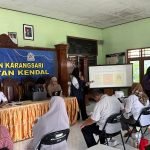 Bangun UMKM Lebih Aman dan Produktif, KKN-T Tim 5 Undip Sosialisasikan Keselamatan Kerja Dasar di Karangsari
