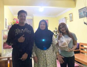 Mahasiswa KKN UPGRIS Kenalkan Strategi Promosi Digital untuk UMKM Tahu Bakso Desa Gogik