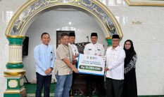 BRI Finance Berbagi dalam Safari Ramadhan di Masjid Jami’ Al Abror, Jakarta Selatan