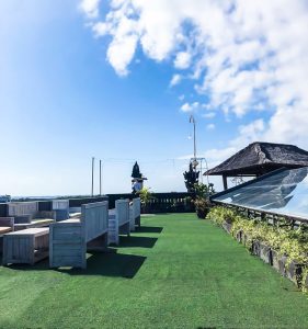 Pariwisata Jimbaran Bali: Tren Wisata, Kuliner Laut, dan Perkembangan Akomodasi di Selatan Pulau Dewata