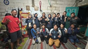 Mahasiswa KKN Undip Dukung Digitalisasi Seni Tradisi melalui Pengadaan Tripod dan Pelatihan Video Editing bagi Kelompok Barongan New Putro Budoyo