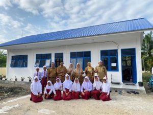 Respon Cepat PTPN Group Bangun Kembali Gedung Sekolah di Rokan Hulu Pasca Terbakar