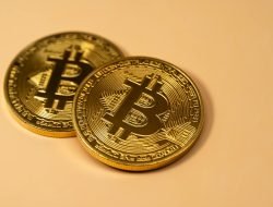 Prediksi Harga Bitcoin 2026: 5 Rahasia Menggiurkan yang Bisa Membuat Anda Kaya Besok!