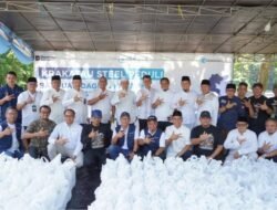 Krakatau Steel Group Salurkan Daging Kurban  untuk Masyarakat Cilegon