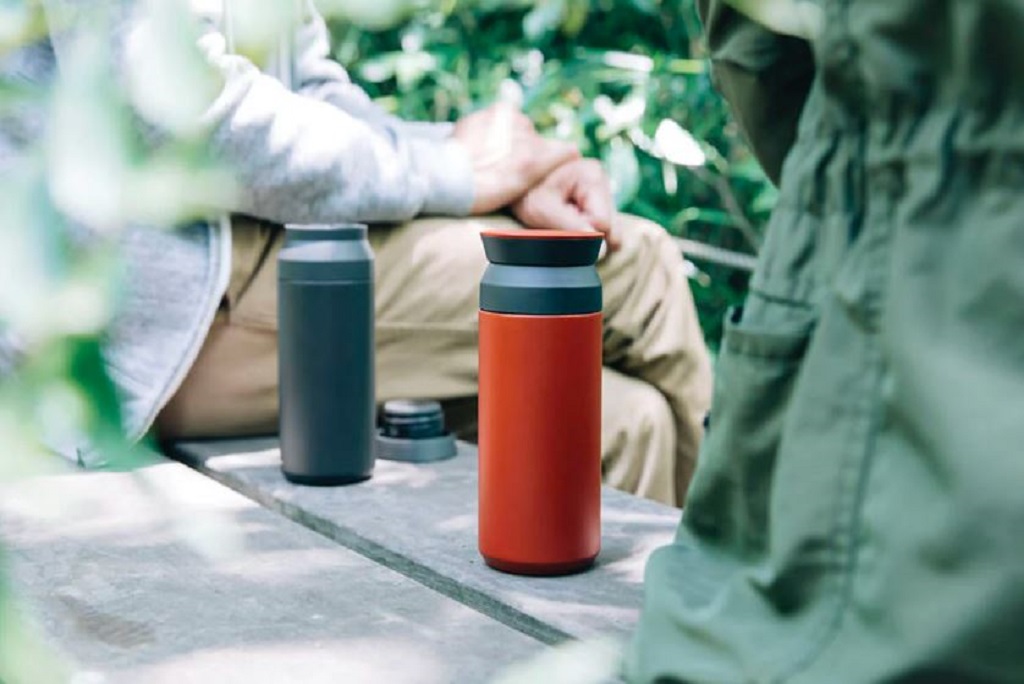 Membawa Tumbler