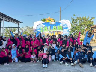 Mahasiswa KKN UIN Walisongo Sukses Gelar Ecowalking Bersama Warga Desa Gempolsongo