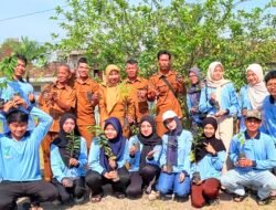 Hijaukan Lingkungan, Mahasiswa KKN UIN Walisongo Posko 2 Gelar Reboisasi di Desa Ngelowetan