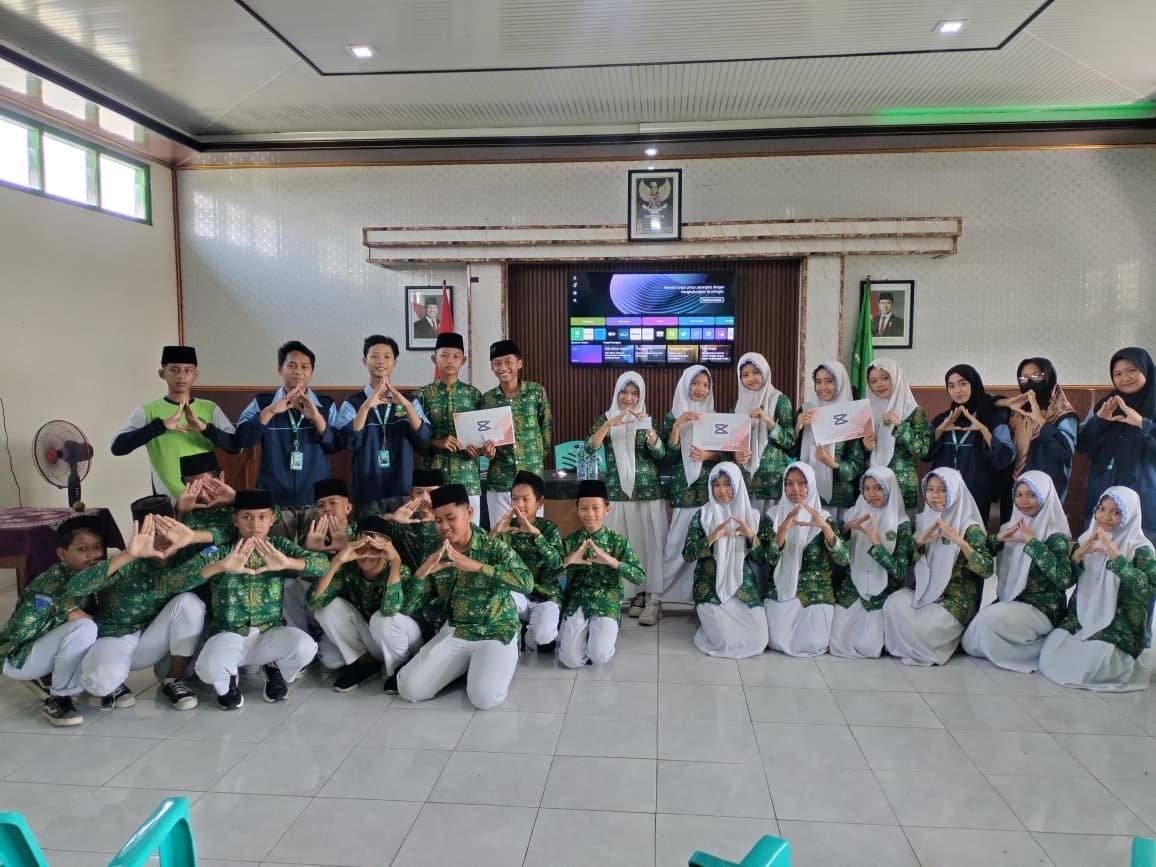Pelatihan Canva