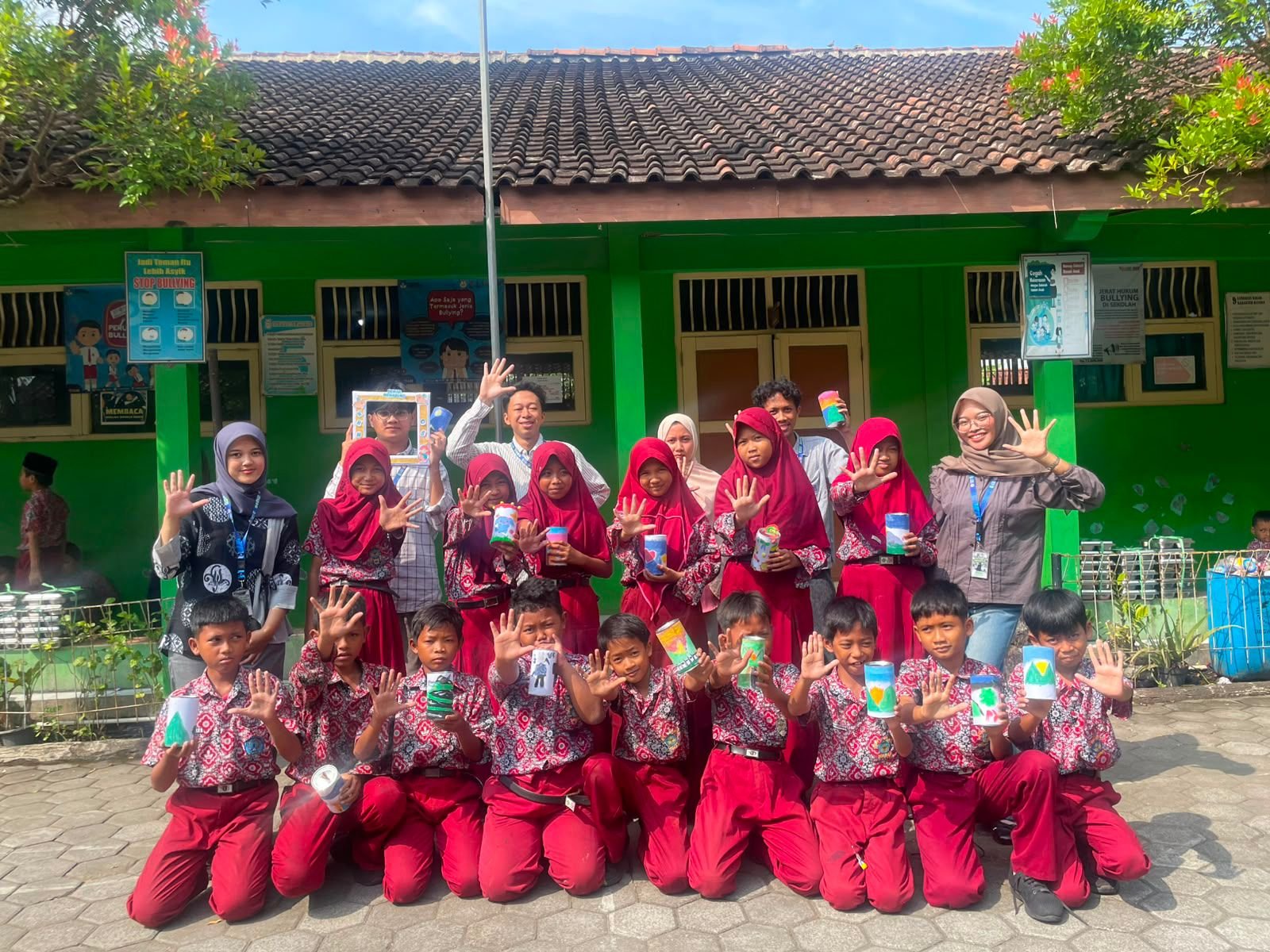 Melukis Celengan