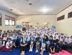 Tanamkan Peduli Lingkungan Sejak Dini, KKN UIN Walisongo Gelar Sosialisasi Pemilahan Sampah di SD N 2 Rejosari