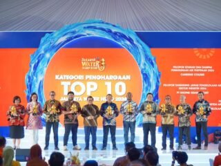 HUT Jakarta ke-499, PAM JAYA Anugerahkan Jakarta Water Hero 2026 dan Rekor MURI Sambungan Rumah