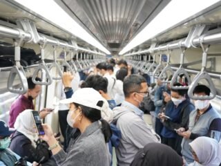 KAI Sesuaikan Jadwal LRT Jabodebek di Pagi Hari, Distribusi Pengguna di Jam Sibuk Lebih Merata