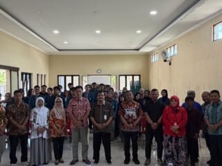 Upacara Penyambutan Mahasiswa KKN Tematik IDBU 15 Universitas Diponegoro oleh Perangkat Desa Banyudono dan Sejumlah Tokoh Masyarakat