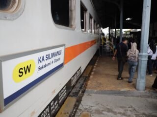 KA Siliwangi Angkut Hampir 5 ribu Pelanggan dalam Sehari, Tertinggi Selama Periode Liburan Sekolah