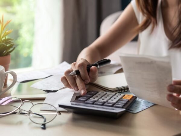 Pernah Dengar Metode Sinking Fund? Cara Menyiapkan Pengeluaran Besar Tanpa Bikin Keuangan Kaget