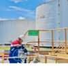 Dukung Pertamina Implementasi B50 Nasional, Elnusa Petrofin Gelar Go Live Penyaluran Perdana Biosolar Industri B50 dari Fuel Terminal IBT Pulau Laut