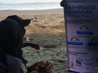 Cegah Kebocoran Kas Wisata, Mahasiswa KKN Undip Hadirkan Dashboard Kesehatan Keuangan dan Pengendalian Internal di Pantai Sumur Pandan