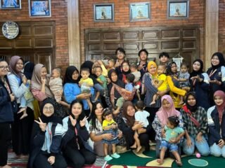 Mahasiswa KKN-T 120 UNDIP Wujudkan SDG 2 dan SDG 3 melalui Program GEMATI dan Demonstrasi Pembuatan Yogurt di Desa Jarum