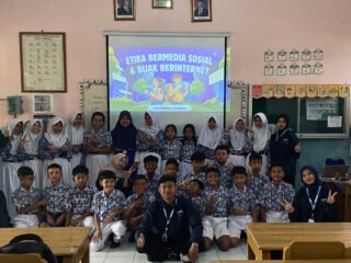 Mahasiswa KKN Universitas PGRI Semarang 2026 Gelar Edukasi Etika Bermedia Sosial dan Bijak Berinternet