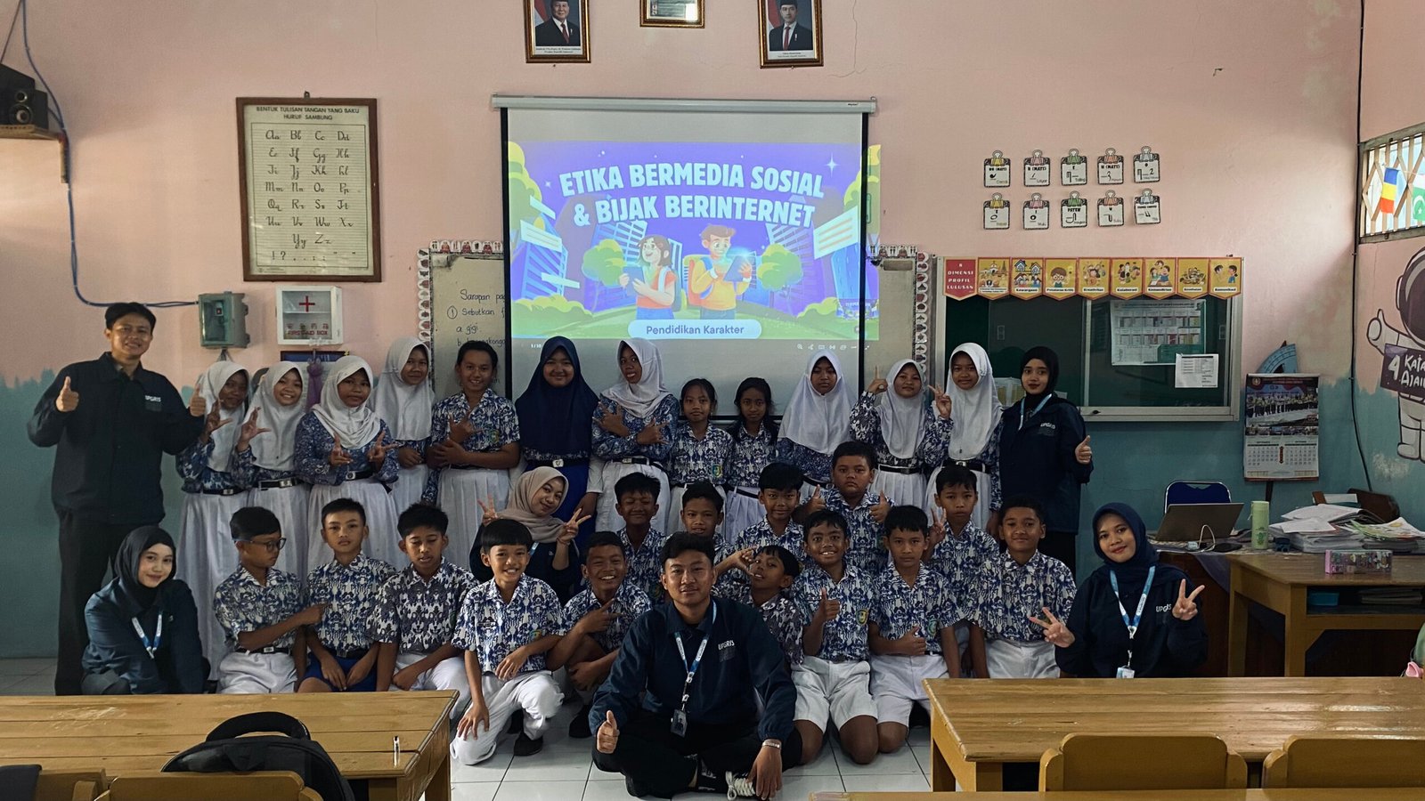 Bermedia Sosial