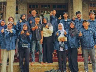 Mahasiswa KKN UPGRIS Laksanakan Survei UMKM Susu Kedelai di Dusun Bengkle sebagai Upaya Mendukung Pengembangan Usaha Lokal