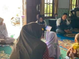Mahasiswa Akuakultur Undip Sosialisasikan Pentingnya Konsumsi Ikan Lokal Murah untuk Mencegah Stunting pada Anak