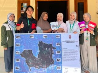 Mahasiswa KKN-T IDBU 12 Undip Dorong UPPKA Melati Meningkatkan Daya Saing melalui Redesain Kemasan dan Video Iklan