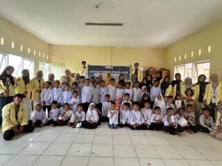 Mahasiswa KKN UNP Gelar Edukasi PHBS dan Pencegahan Stunting di SDN 38 Sungai Limau