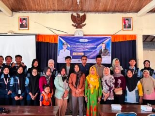 Mahasiswa KKN UIN Walisongo Dorong UMKM Desa Doreng Go Digital melalui Workshop Digitalisasi