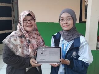 Mahasiswa KKN Undip Dampingi Literasi Siswa SDN Depok 01 melalui Pembelajaran Interaktif
