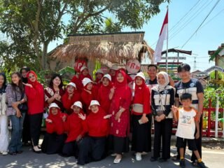 Meriahkan HUT RI Ke-81, Warga Segeni Gelar Lomba Tanaman TOGA, Salah Satu Mahasiswa KKN UPGRIS Dipercaya Jadi Juri