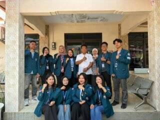 Dukung Target SDGs Ketahanan Pangan, Mahasiswa KKN Undip Serahkan Dokumen Policy Brief Valuasi Agribisnis Sektor Padi ke Pemdes Depok